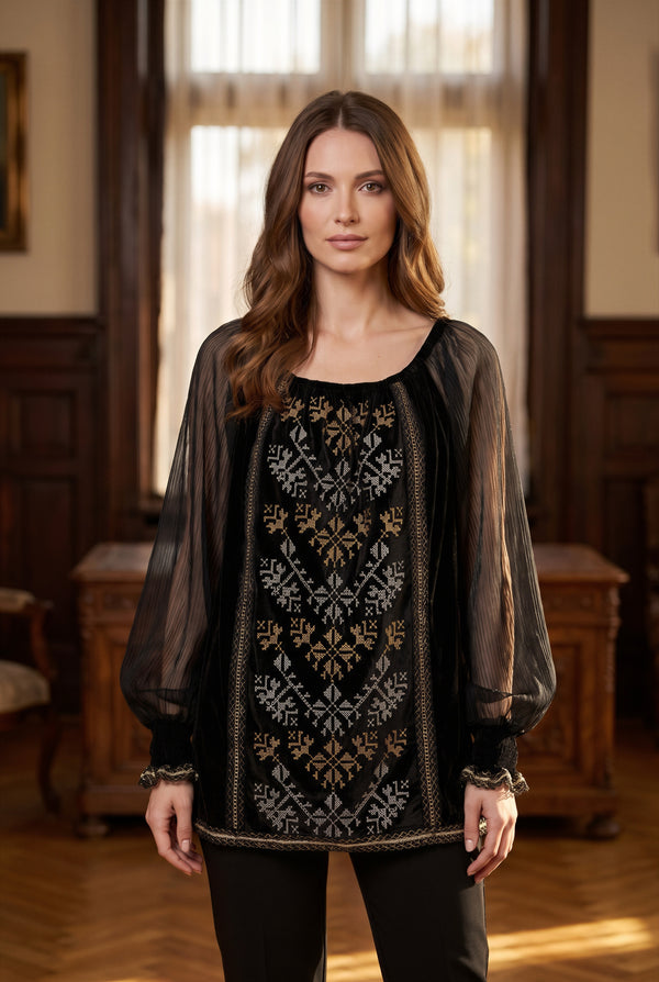 Bluza tip ie din catifea neagra cu broderie aurie si argintie si maneci din voal LP-256B – fata