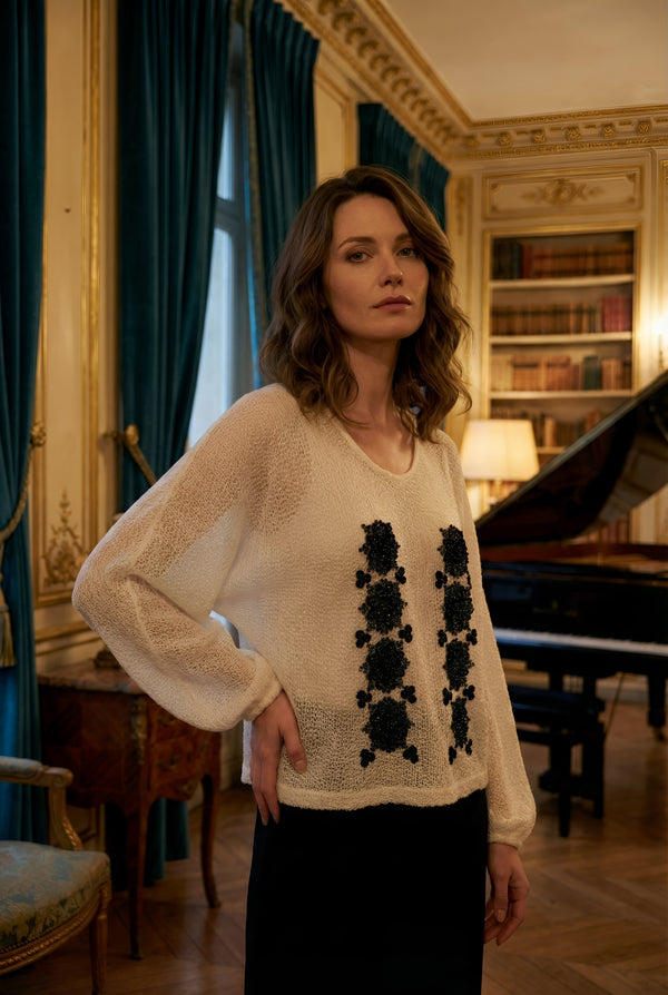 Bluză Tricot Lână cu Broderie Florală - LP197