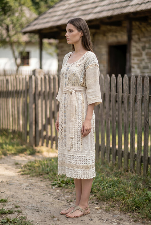 Rochie din In 100% cu Dantelă și Broderie – LP220R