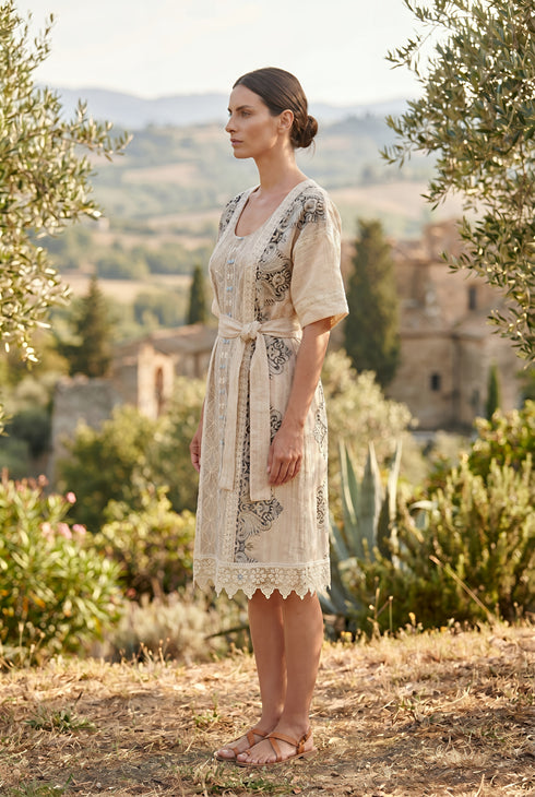 Rochie din In cu Dantelă și Broderie – LP223R
