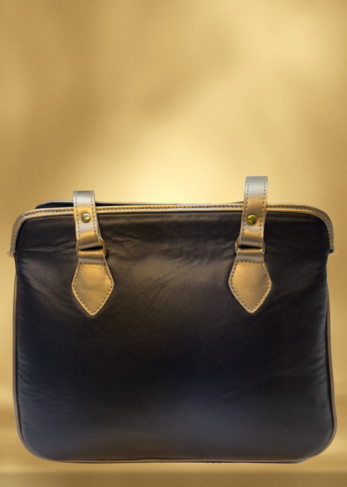 Poseta piele și catifea pictata manualLP112