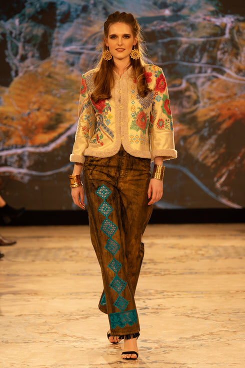 Jachetă piele ecologică brodată S20