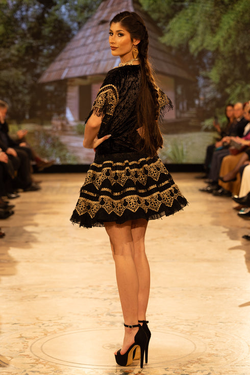 Rochie catifea si dantela S74