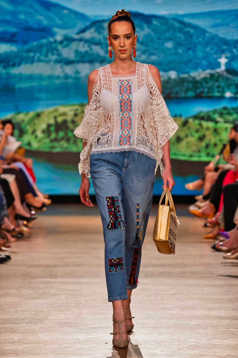 Bluză din bumbac brodat și dantelă – CTN-29