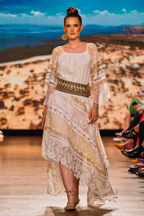 Rochie vaporoasa din vascoza si dantela – CTN-63