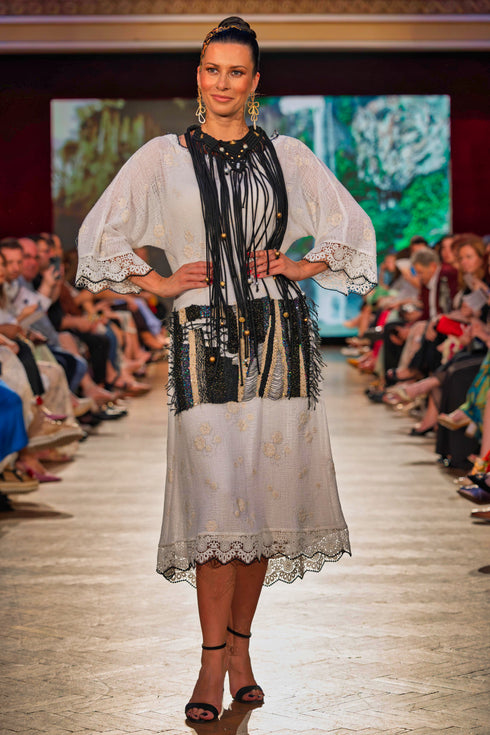 Rochie din bumbac brodat cu aplicatii manuale – CTN-65