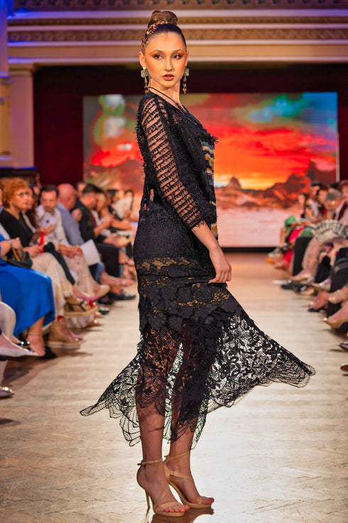 Rochie din dantela cu elemente lucrate manual – CTN-81