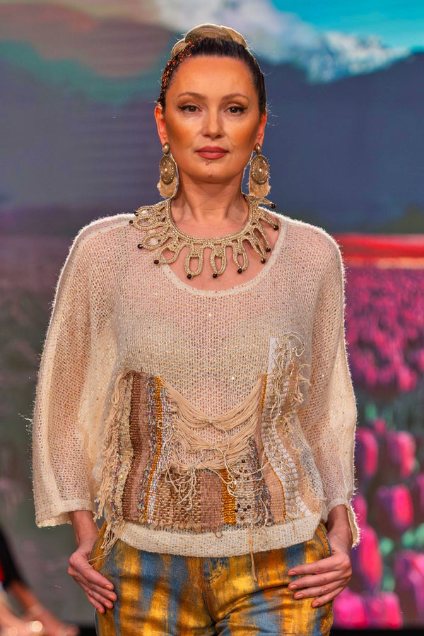 Bluză tricot cu paiete și aplicații manuale – CTN-13