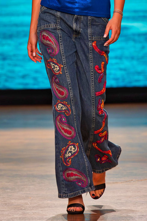 Pantaloni denim brodati – CTN-18