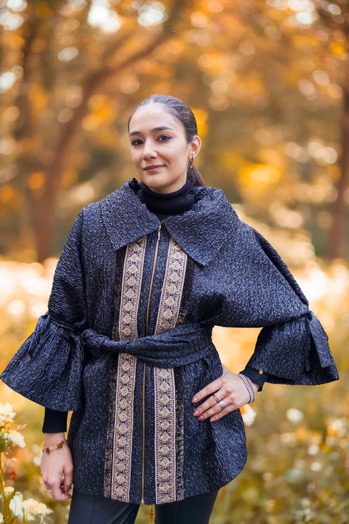 Jacheta jacquard cu broderie – CTN-104