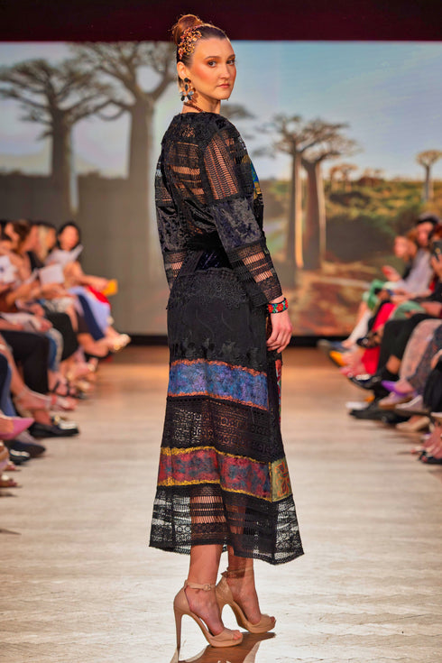 Rochie din catifea și dantelă pictată manual – CTN-73B