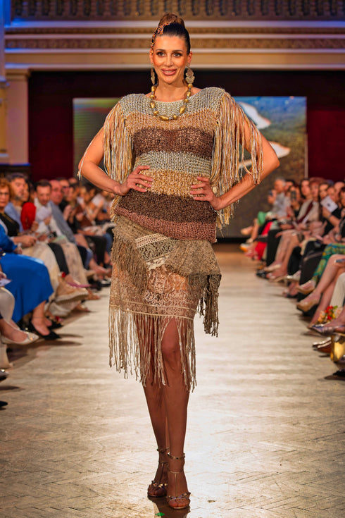 Pulover tricotat manual cu franjuri – unicat CTN-U6