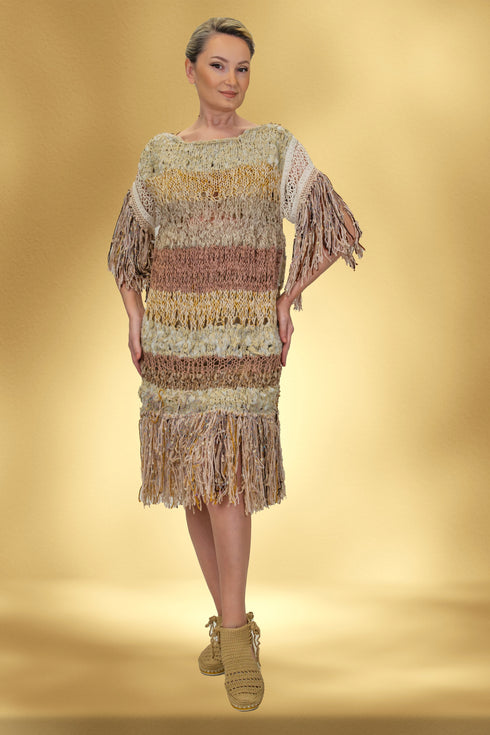 Rochie tricotată manual cu dantelă – CTN-U4