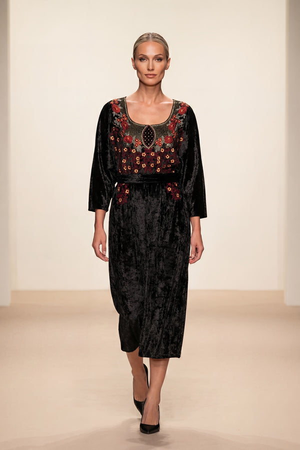 Rochie catifea cu broderie florala LP147