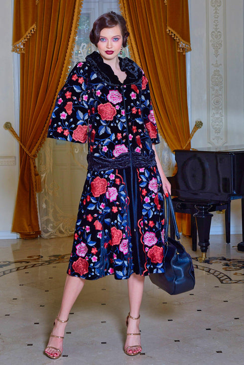 Pardesiu de catifea cu broderie Liza Panait Liza Panait Online Boutique