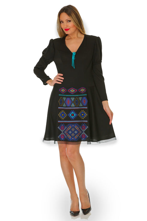 Rochie tricot lana cu broderie M-59