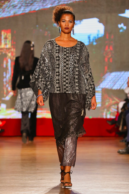 Bluza tul cu broderie P-16