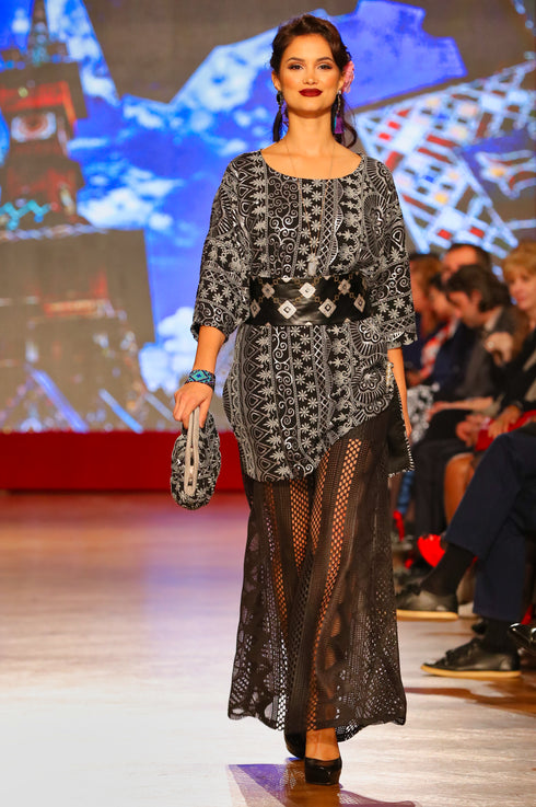 Bluza tul cu broderie P-64