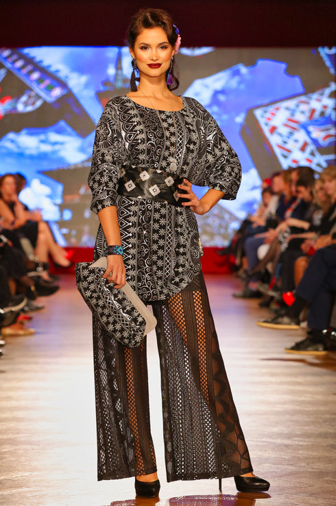 Bluza tul cu broderie P-64