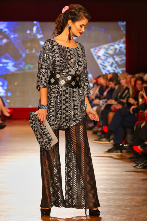 Bluza tul cu broderie P-64