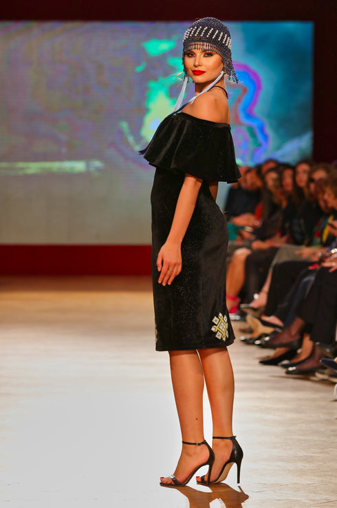 Rochie catifea cu broderie ID-5