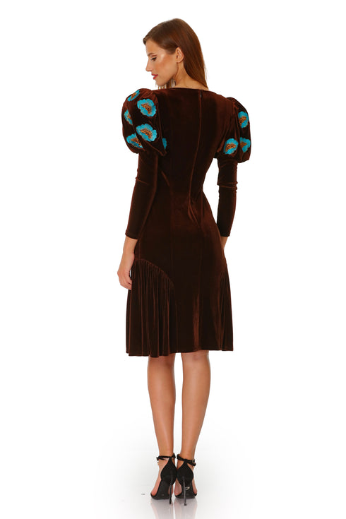 Rochie catifea cu broderie T-47