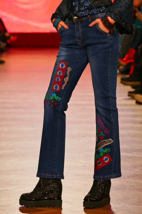 Pantaloni denim cu broderie M-11