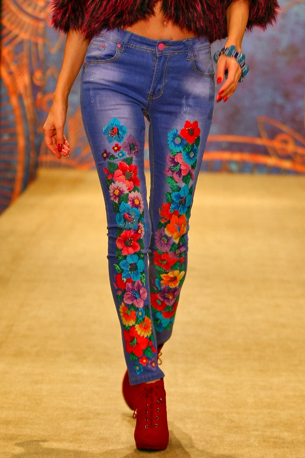 Pantaloni denim cu broderie PB-01