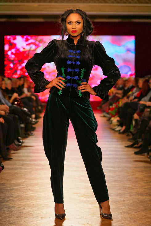 Sacou de catifea broderie V537