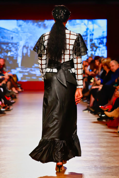 Bluza pictata si brodata RM-91