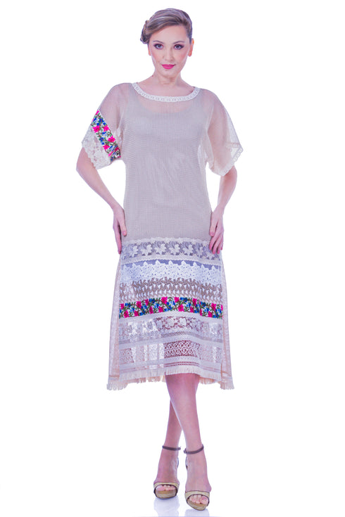 Rochie plasa bej cu dantela I-70