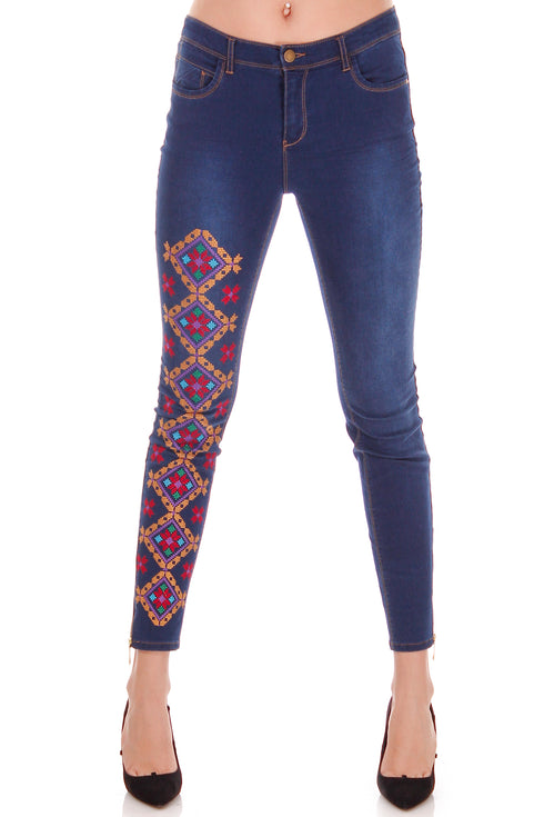 Pantalon denim cu broderie P-63
