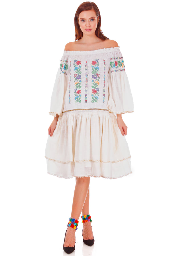 Rochie bumbac cu broderie P-75